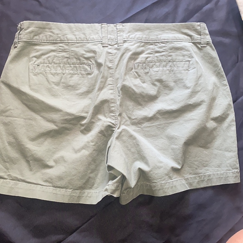 Bundle of Old Navy Khaki Shorts 🩳 - Picture 5 of 5